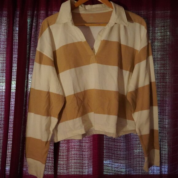 Aerie White & Beige Collared Long Sleeve - Picture 1 of 3